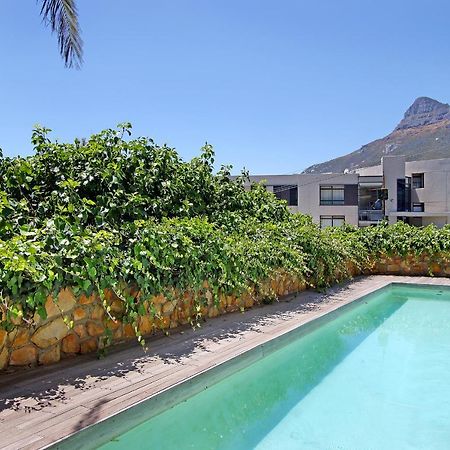 The Rocks Villa Camps Bay Exterior photo